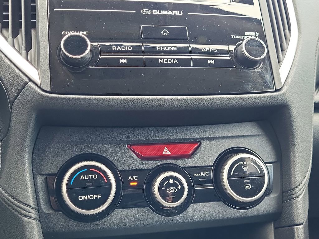 Used 2020 Subaru Crosstrek 2.0i image 27