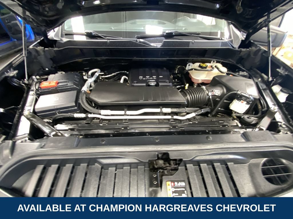 Used 2022 Chevrolet Silverado 1500 Custom Trail Boss AWD/4WD image 38