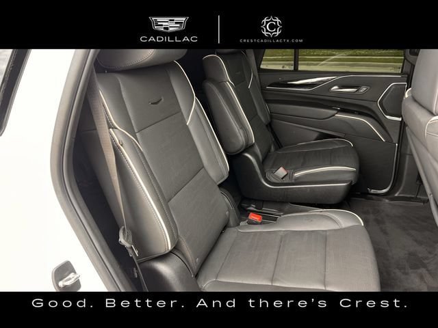 Certified 2024 Cadillac Escalade Sport w/ LPO, ONYX Package AWD/4WD image 32