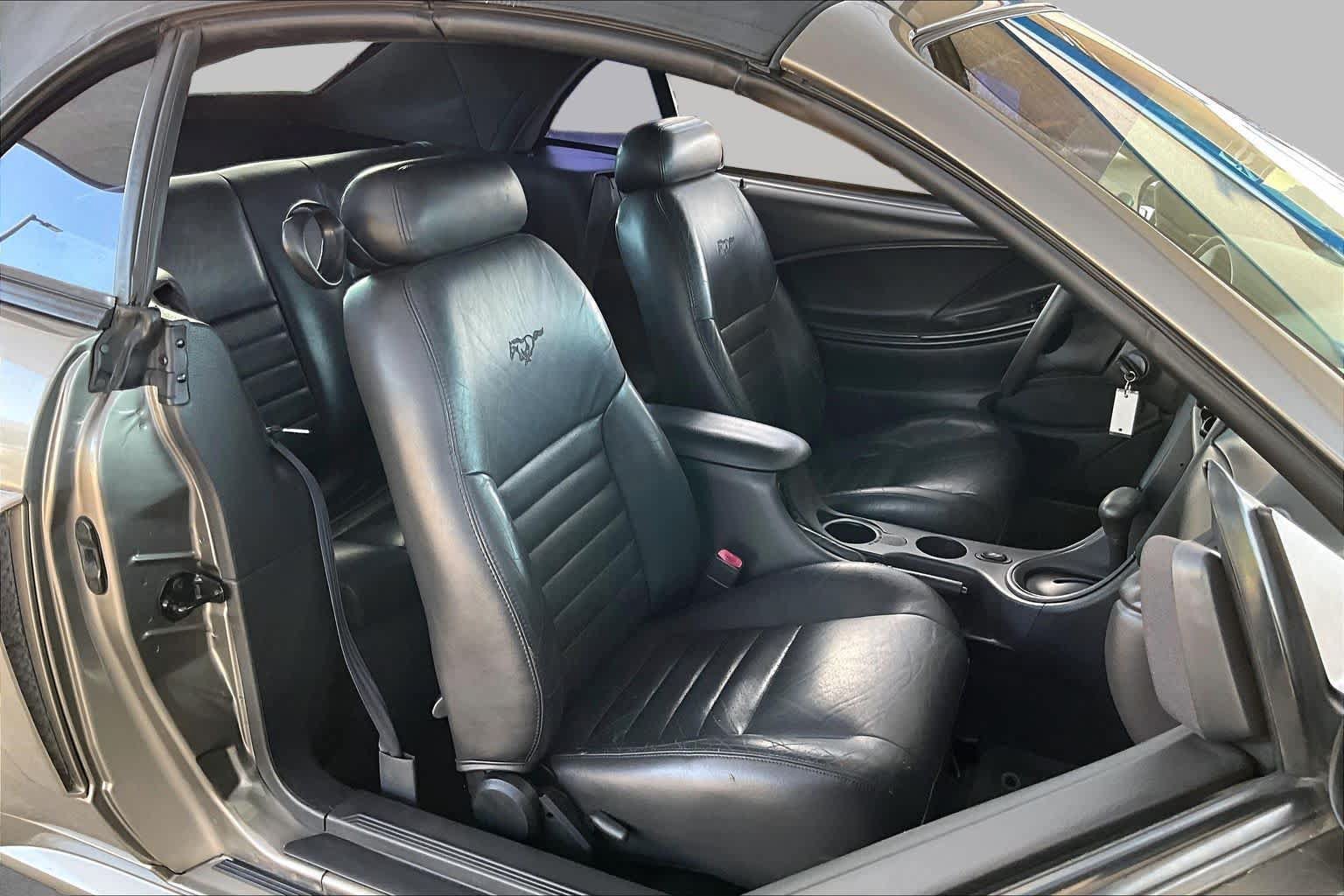 Used 2001 Ford Mustang GT RWD image 8