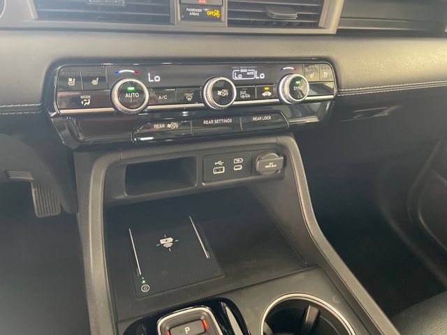 Certified 2024 Honda Pilot Elite image 12