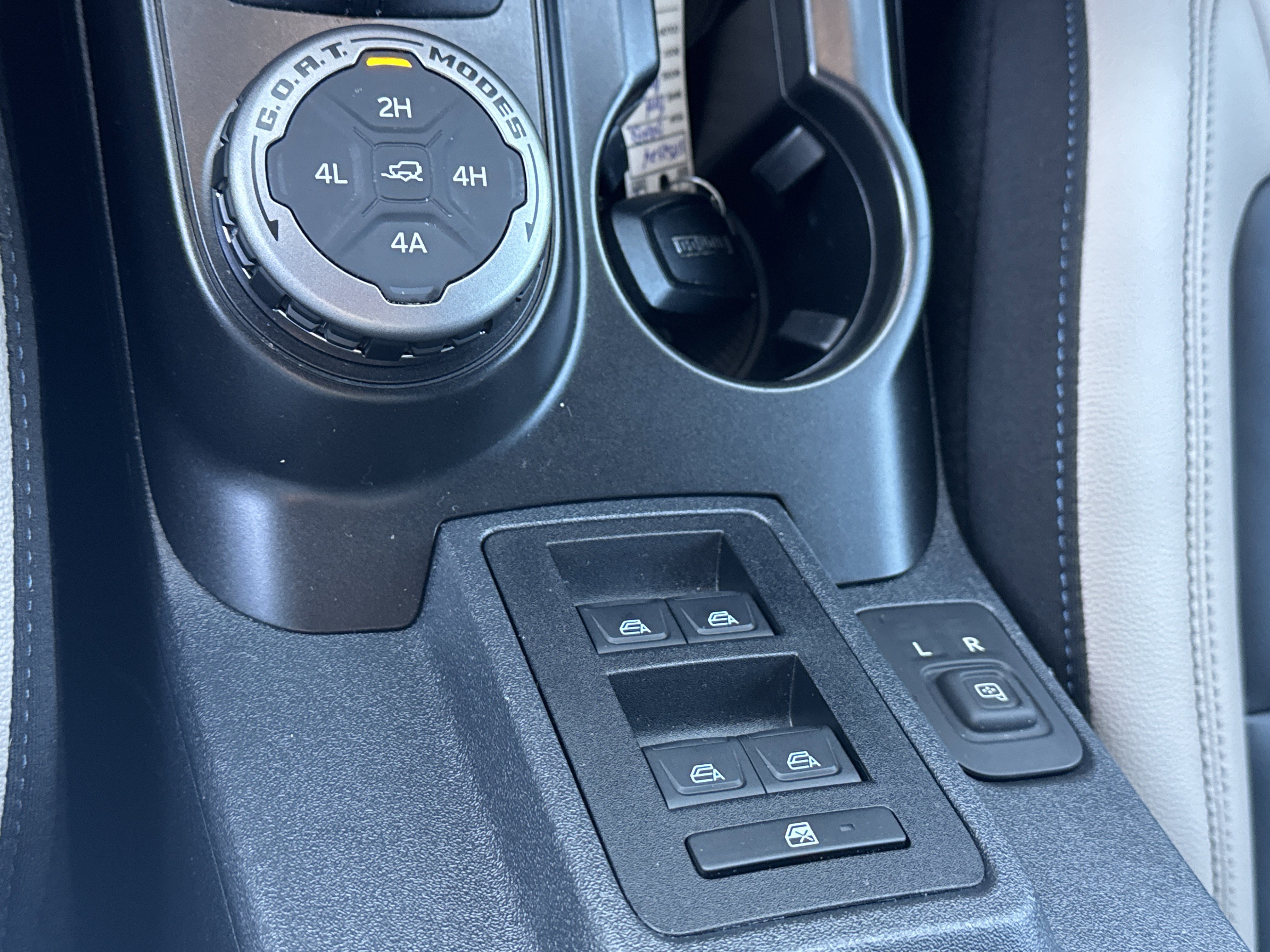 Used 2022 Ford Bronco Wildtrak image 37