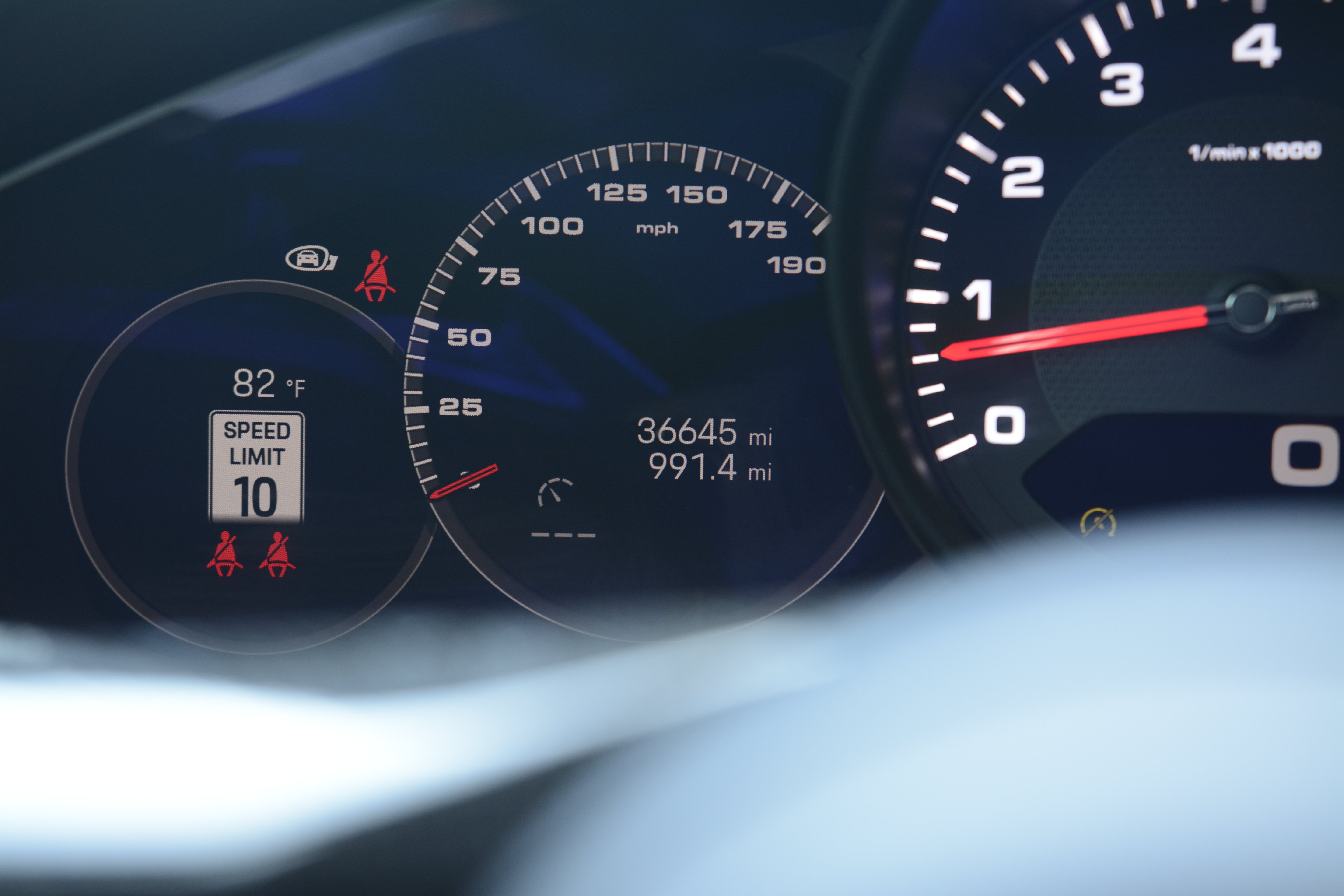 Certified 2023 Porsche Panamera Platinum Edition RWD image 18