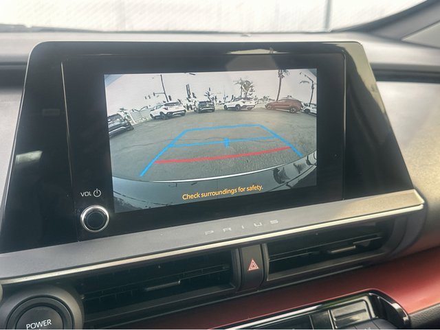 Used 2023 Toyota Prius Prime SE image 9