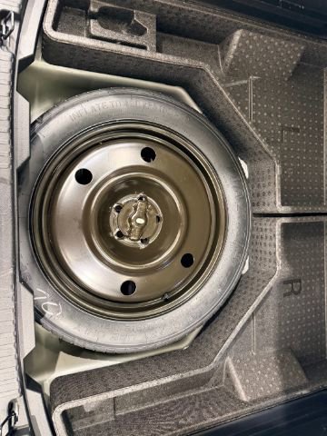 Used 2018 Ford Edge Titanium w/ Technology Package image 44