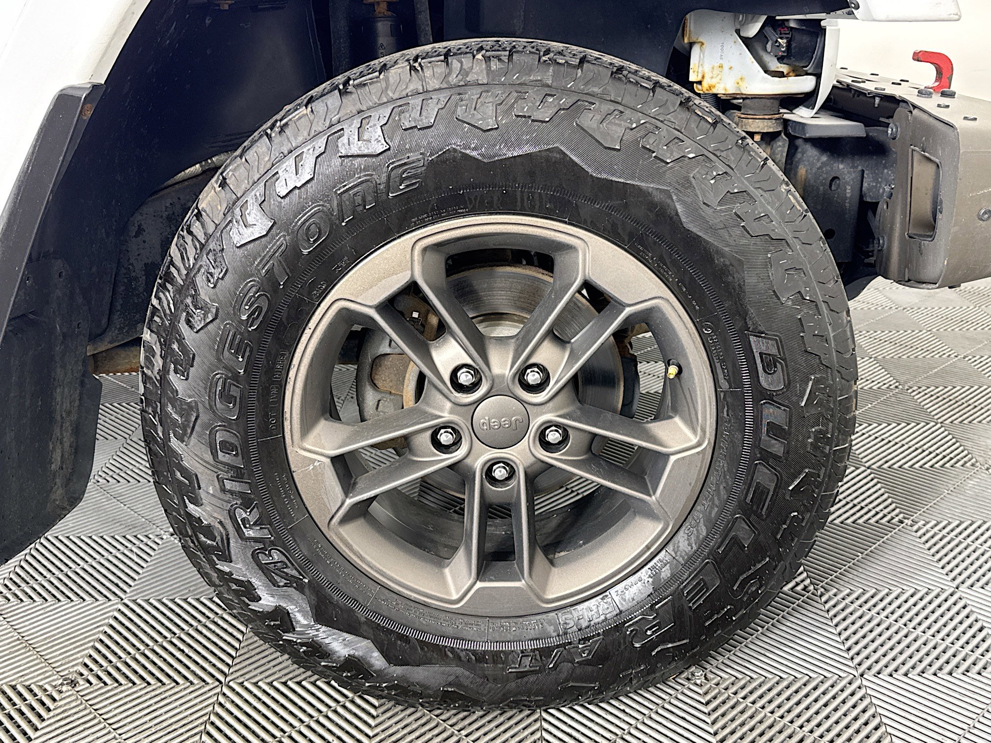 Used 2017 Jeep Wrangler 75th Anniversary image 46