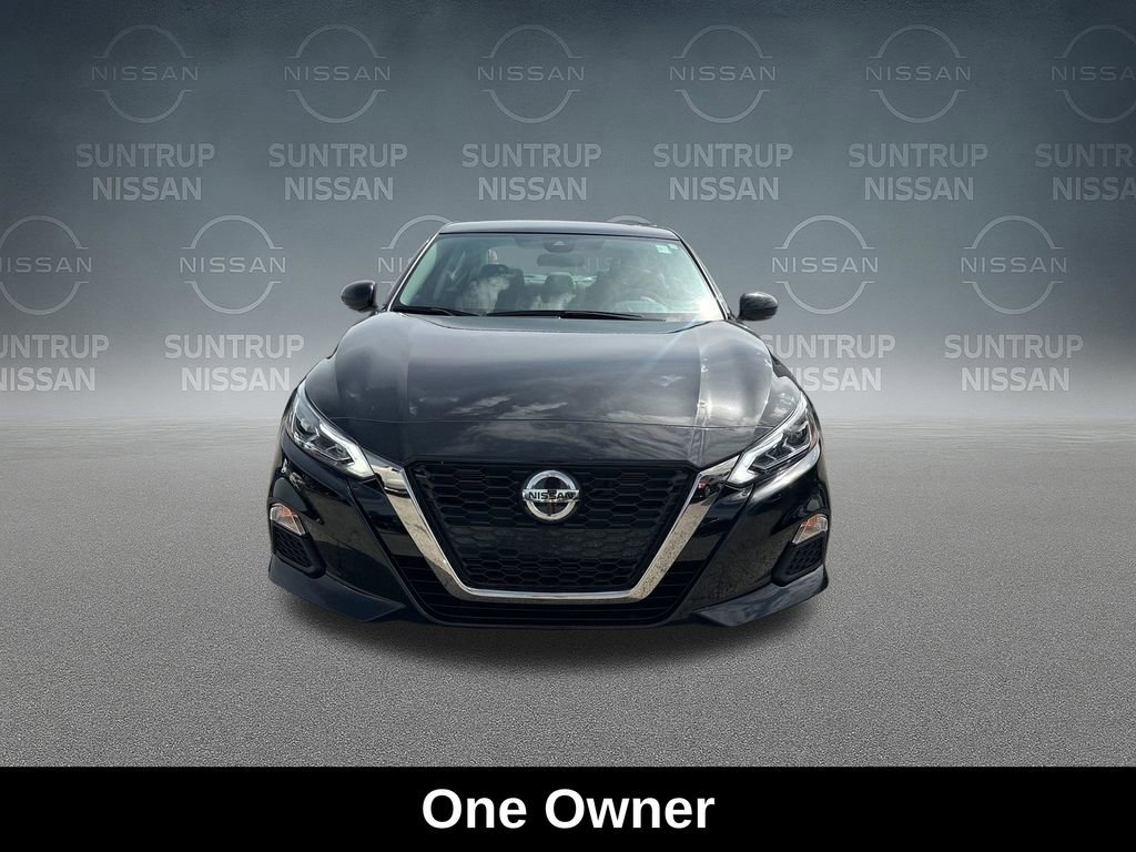 Used 2020 Nissan Altima 2.5 SR w/ Premium Package FWD image 10