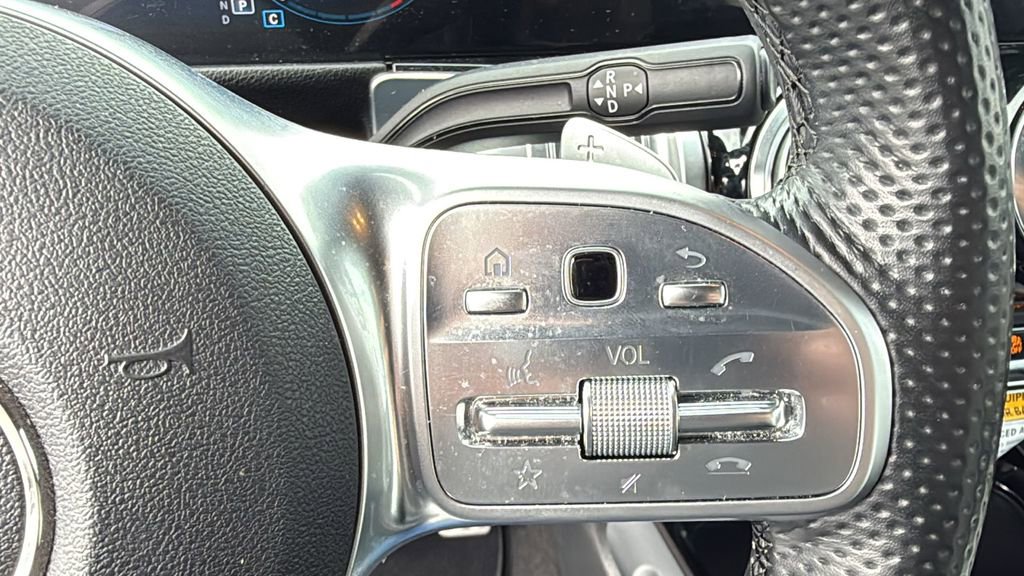 Used 2023 Mercedes-Benz GLB 250 image 24