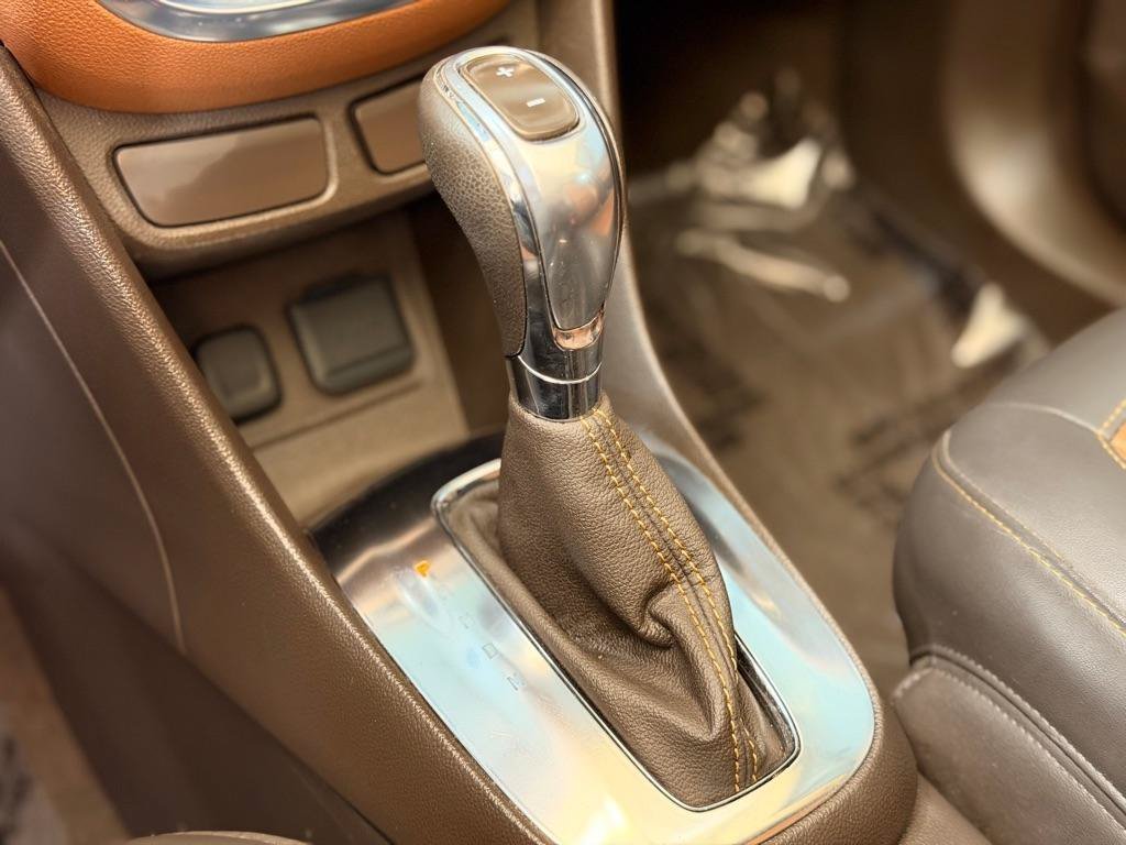 Used 2013 Buick Encore Leather AWD/4WD image 19