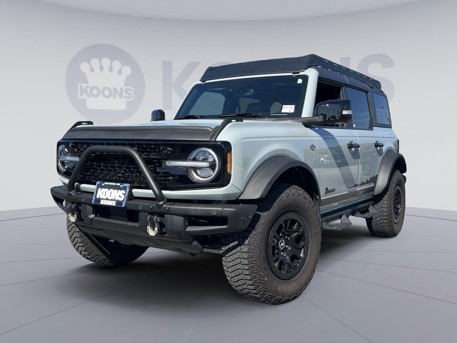Used 2023 Ford Bronco Wildtrak image 1