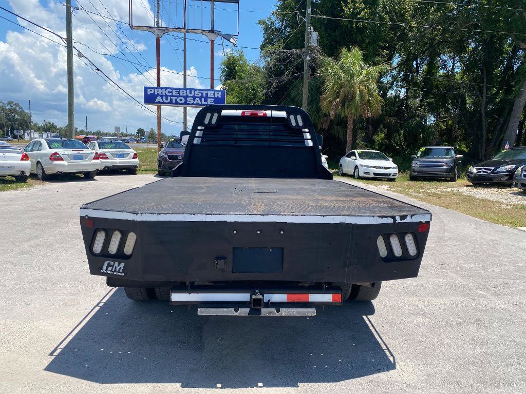 Used 2020 RAM 5500 Tradesman w/ Chrome Appearance Group AWD/4WD image 8