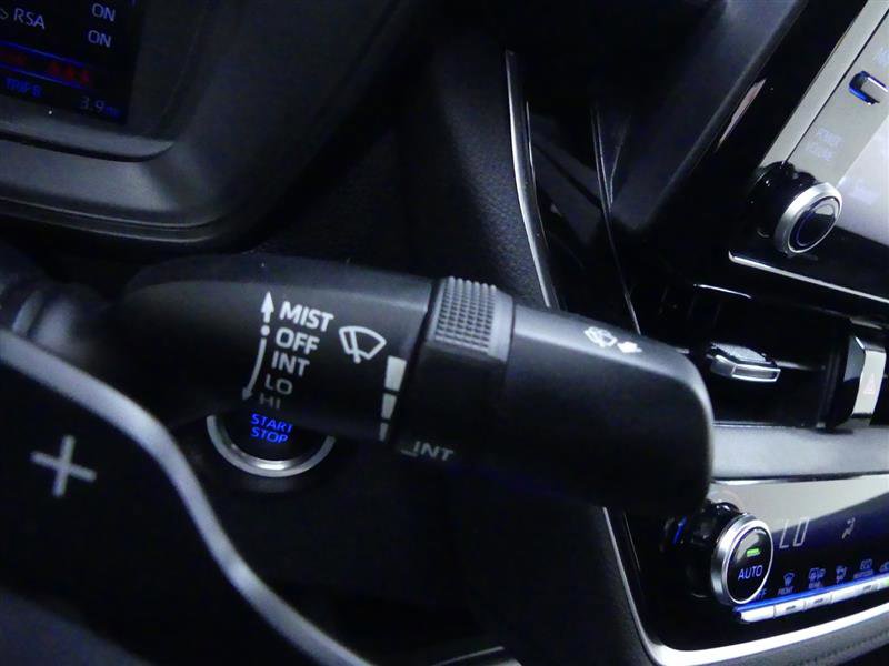 Used 2022 Toyota Corolla SE image 18