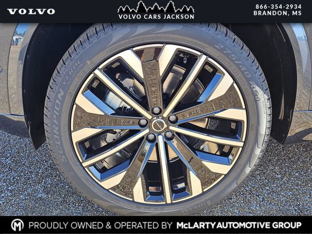 New 2026 Volvo XC90 B6 Plus w/ Protection Package Premier AWD/4WD image 25