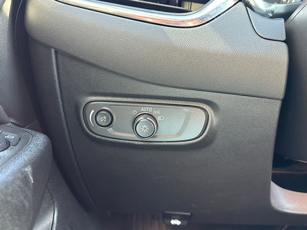Used 2024 Chevrolet Equinox LT AWD/4WD image 28
