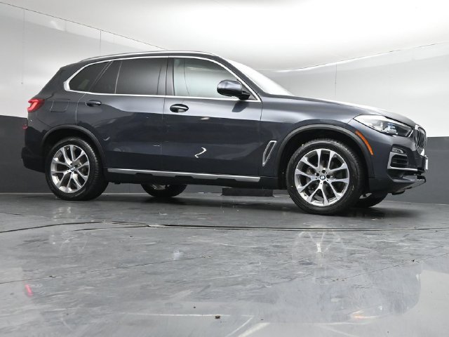 Used 2019 BMW X5 xDrive40i w/ Convenience Package AWD/4WD image 40