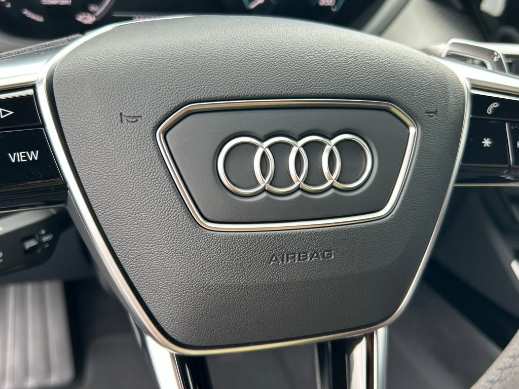 Used 2024 Audi RS e-tron GT w/ Carbon Performance Package image 25