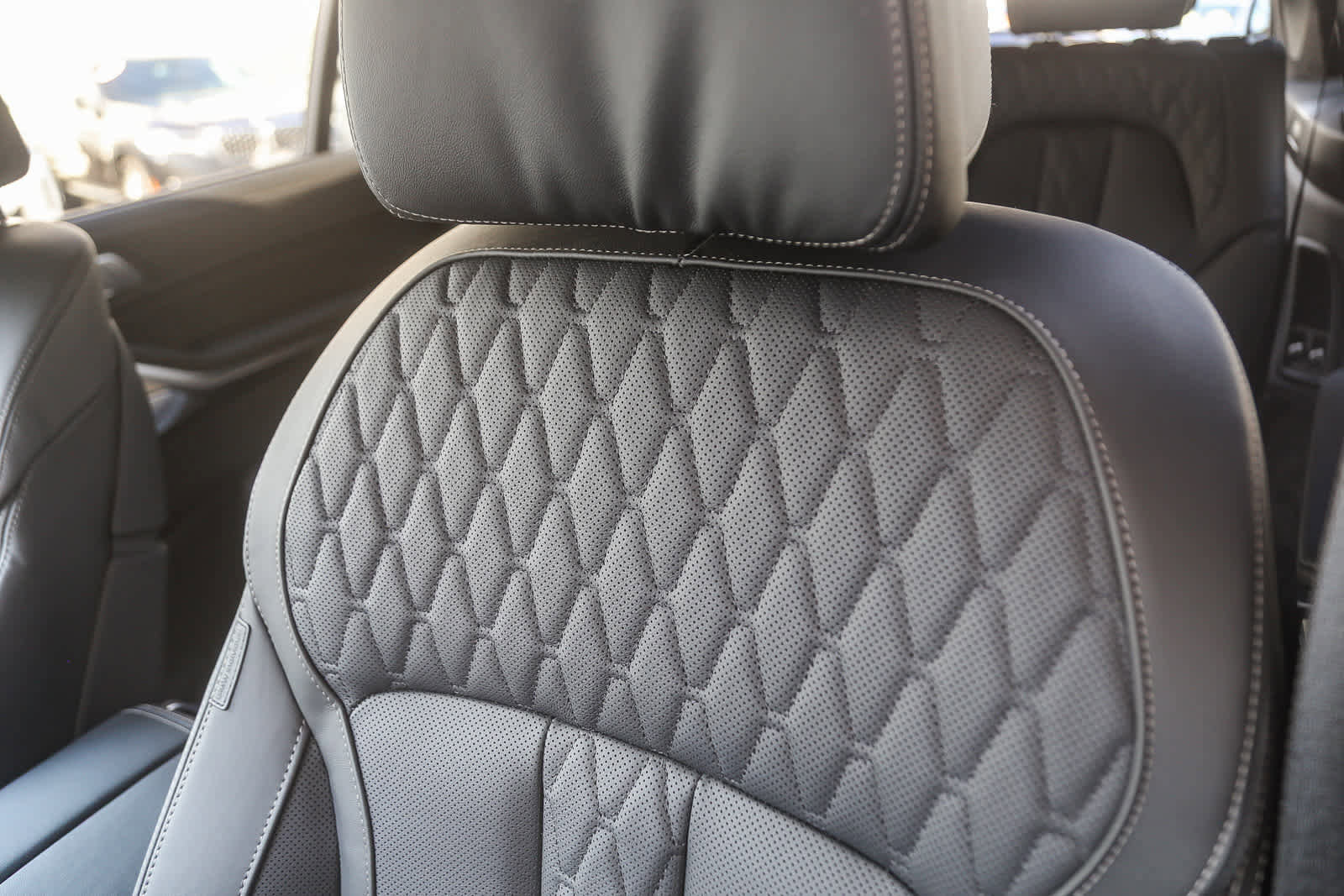 New 2026 BMW X7 M60i w/ Executive Package image 21