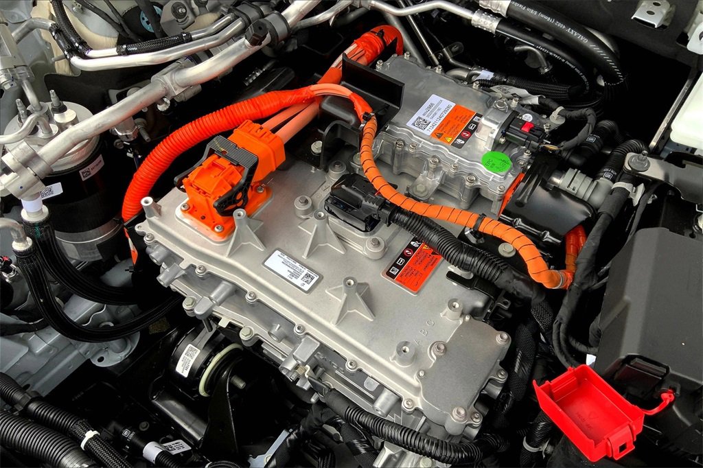 Used 2025 Cadillac Lyriq Sport image 18