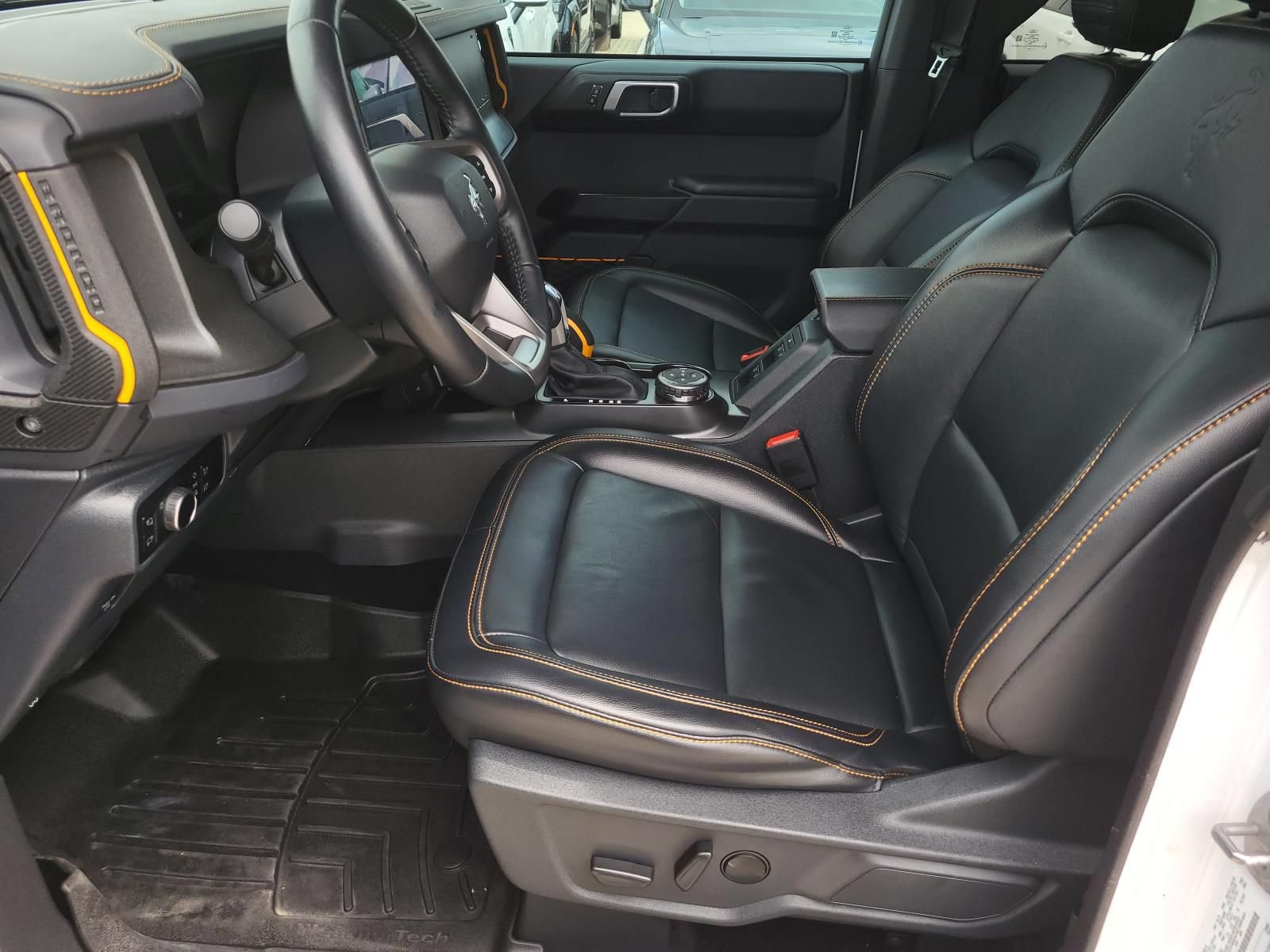 Used 2024 Ford Bronco Badlands AWD/4WD image 18