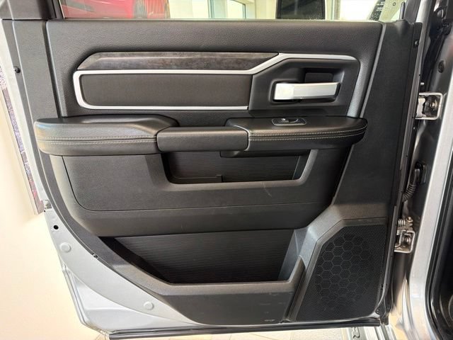 Used 2024 RAM 2500 Big Horn AWD/4WD image 13