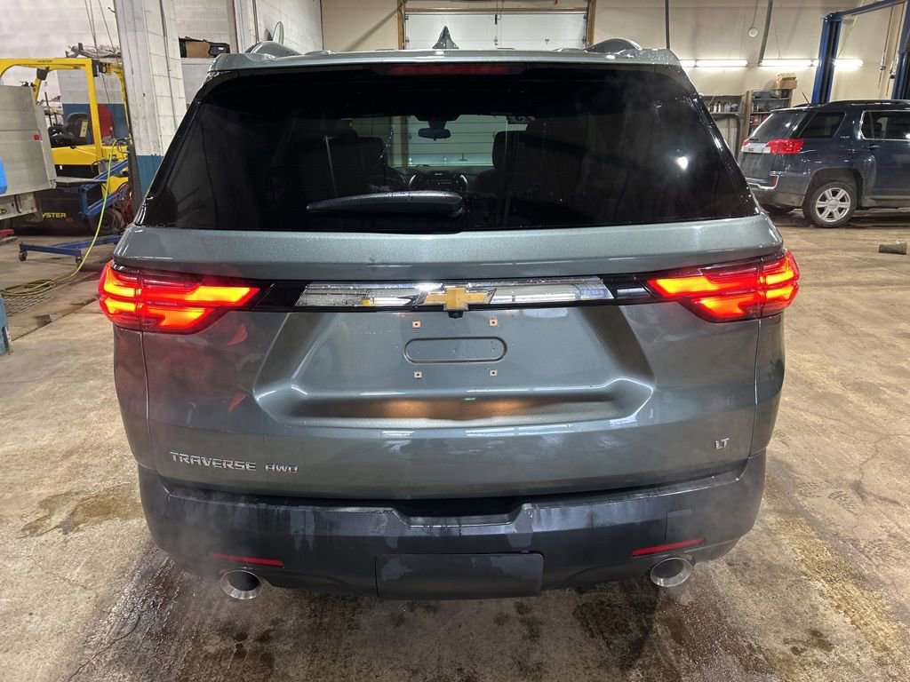 Used 2023 Chevrolet Traverse LT w/ LPO, Floor Liner Package image 4