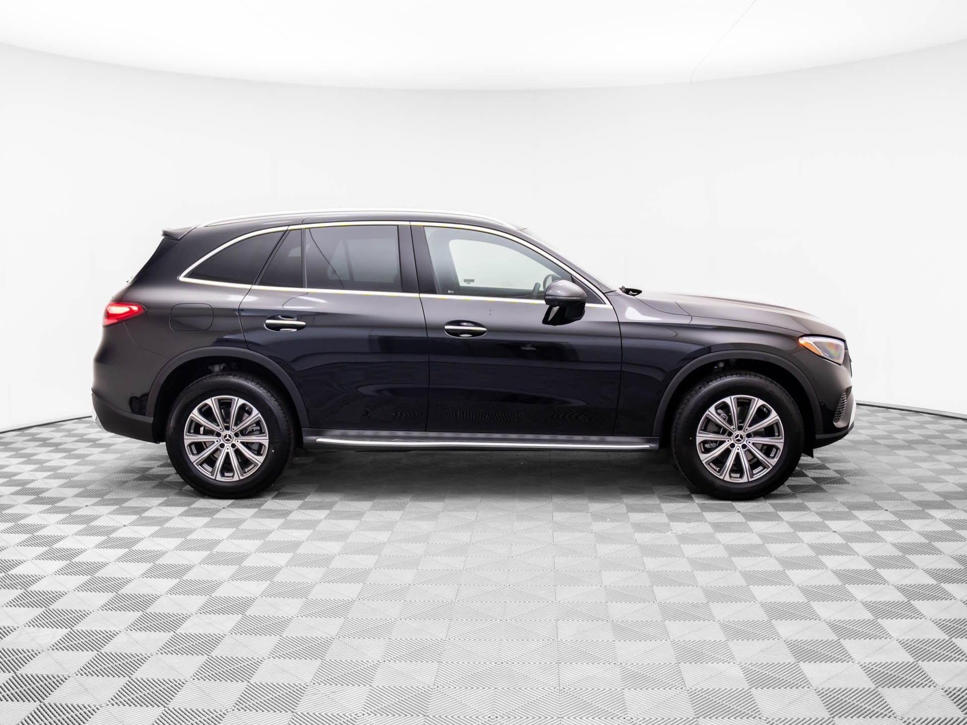 New 2026 Mercedes-Benz GLC 300 4MATIC image 6
