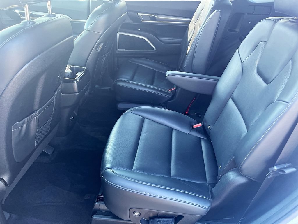 Used 2021 Kia Telluride S AWD/4WD image 23