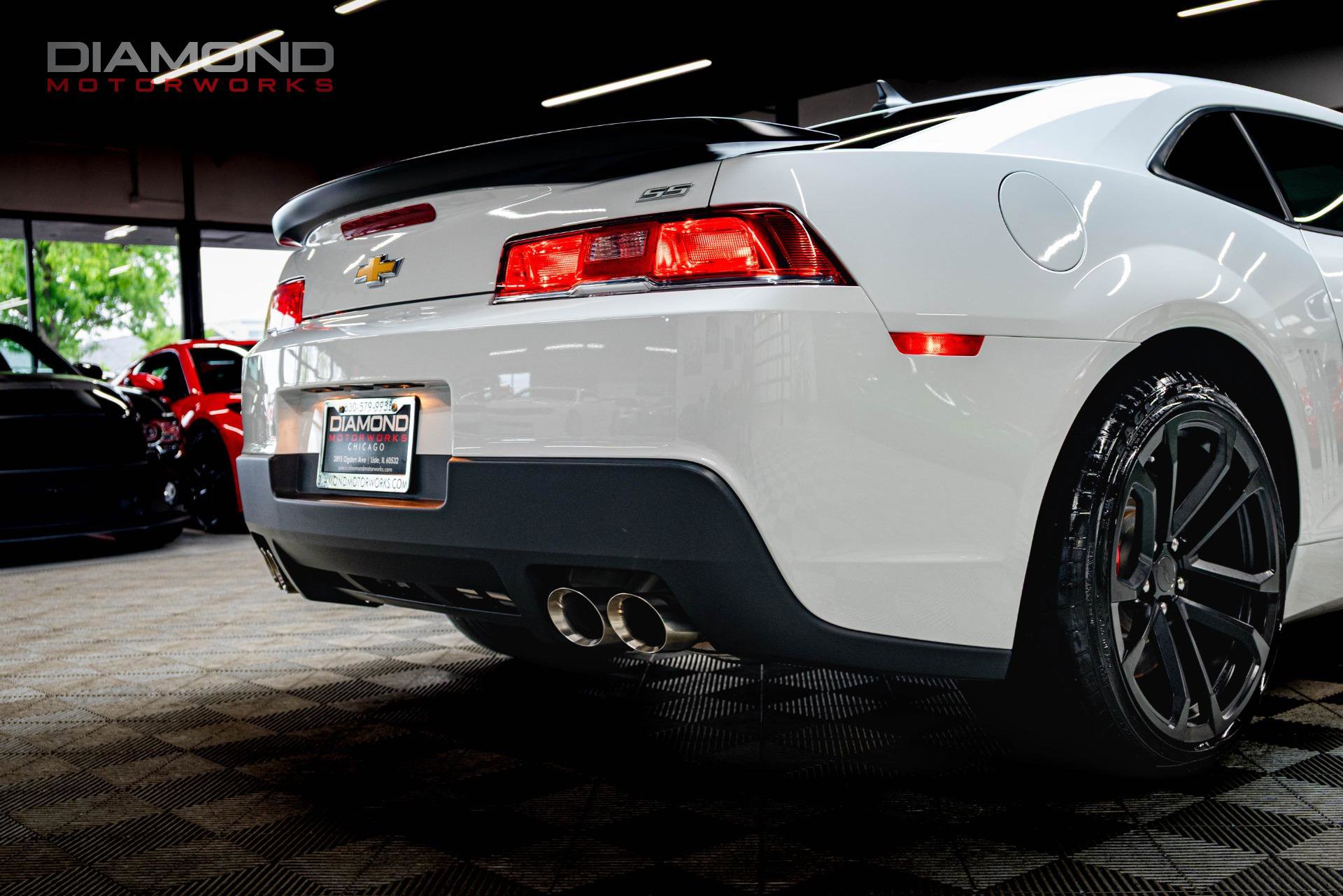 Used 2014 Chevrolet Camaro SS w/ SS Performance Package RWD image 32