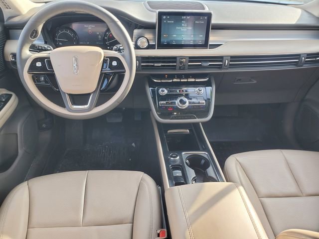 Used 2022 Lincoln Corsair AWD w/ Equipment Group 101A image 25