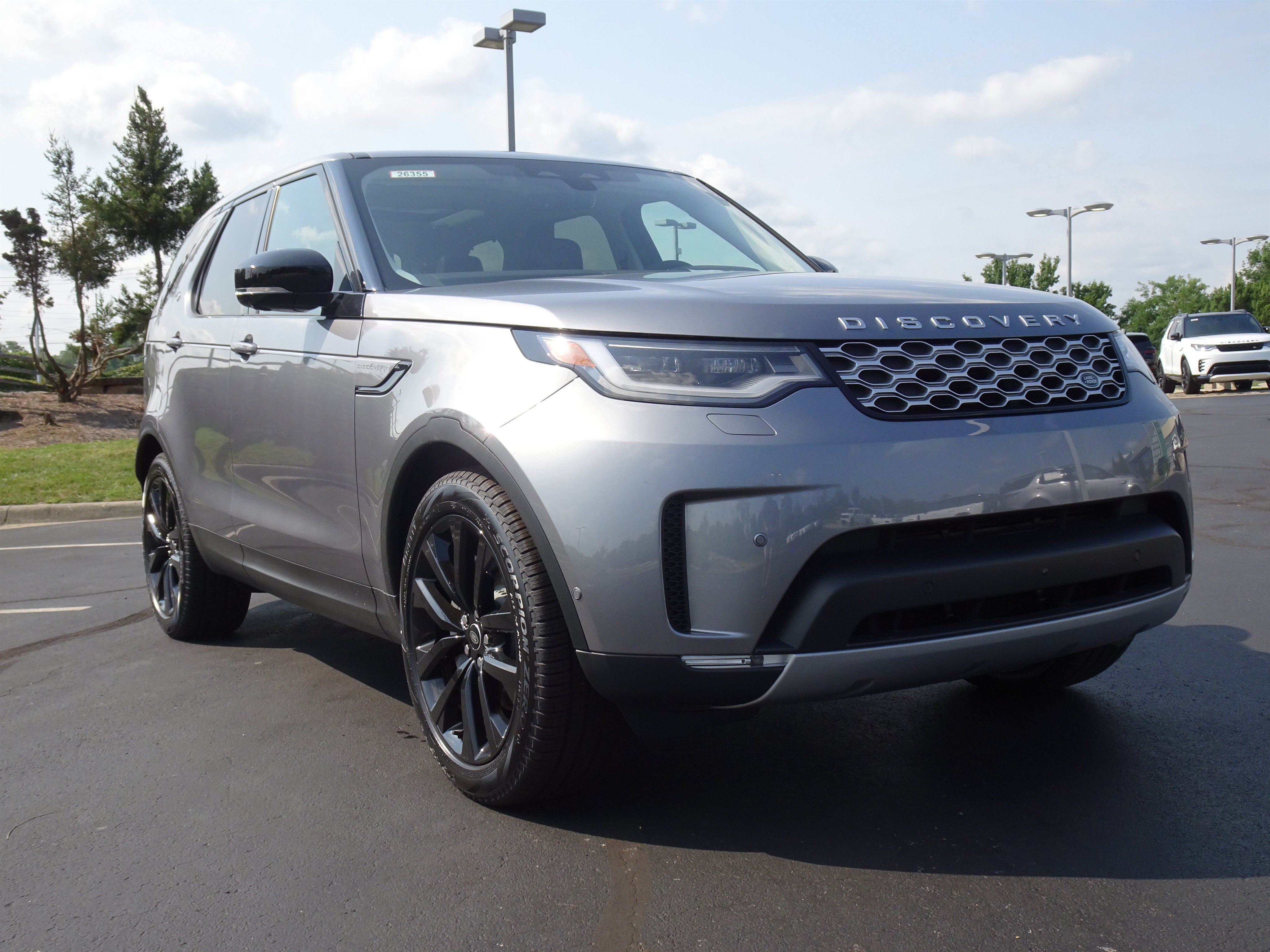 New 2026 Land Rover Discovery S AWD/4WD image 14