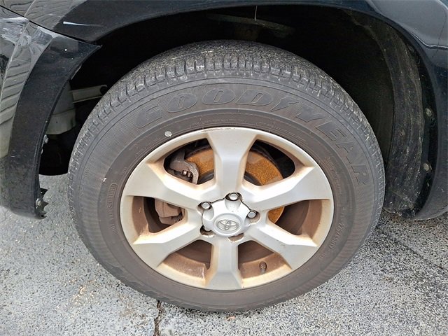 Used 2010 Toyota RAV4 Limited image 7