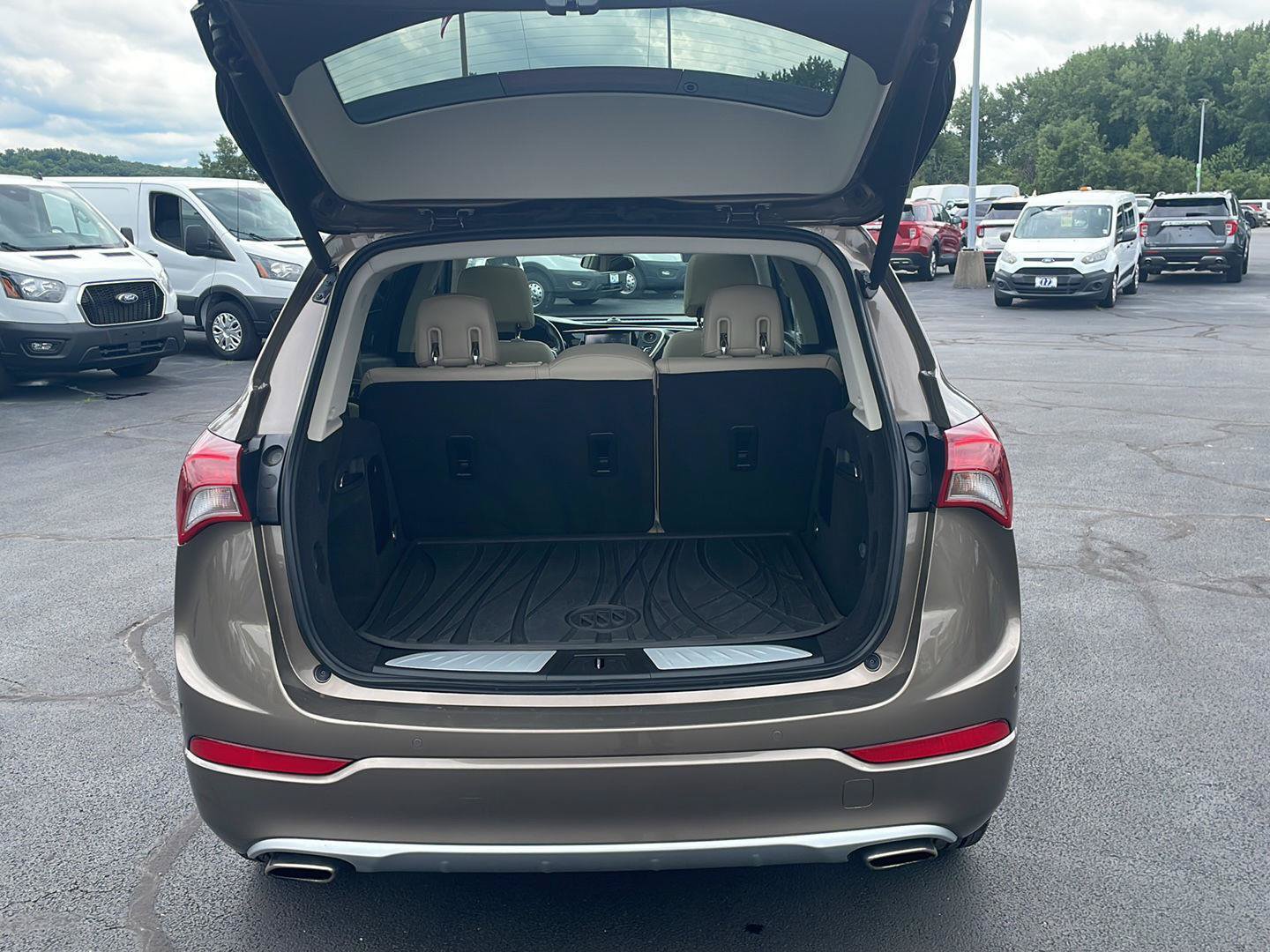 Used 2019 Buick Envision Premium AWD/4WD image 31