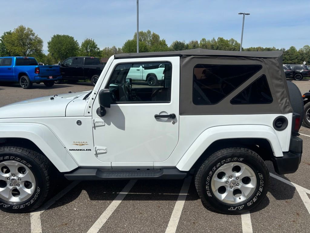 Used 2013 Jeep Wrangler Sahara w/ Connectivity Group AWD/4WD image 6