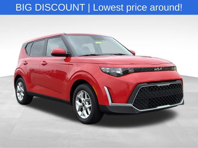 Used 2024 Kia Soul LX w/ Option Group 015