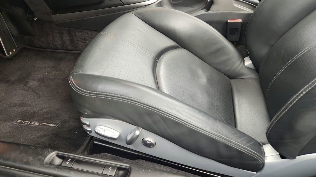 Used 2008 Porsche 911 Turbo image 65