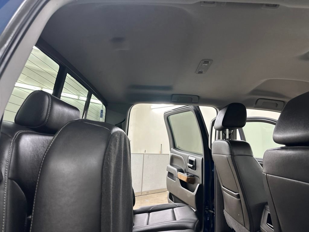 Used 2018 Chevrolet Silverado 1500 LTZ w/ Sport Package AWD/4WD image 30