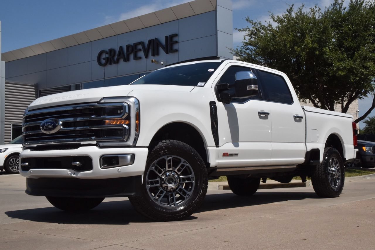Used 2024 Ford F250 Limited AWD/4WD image 2