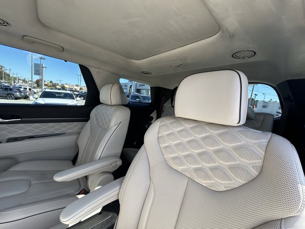 Used 2021 Hyundai Palisade Calligraphy image 27