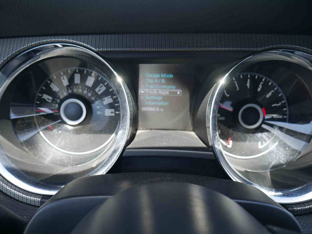 Used 2014 Ford Mustang GT Premium w/ Equipment Group 401A RWD image 28