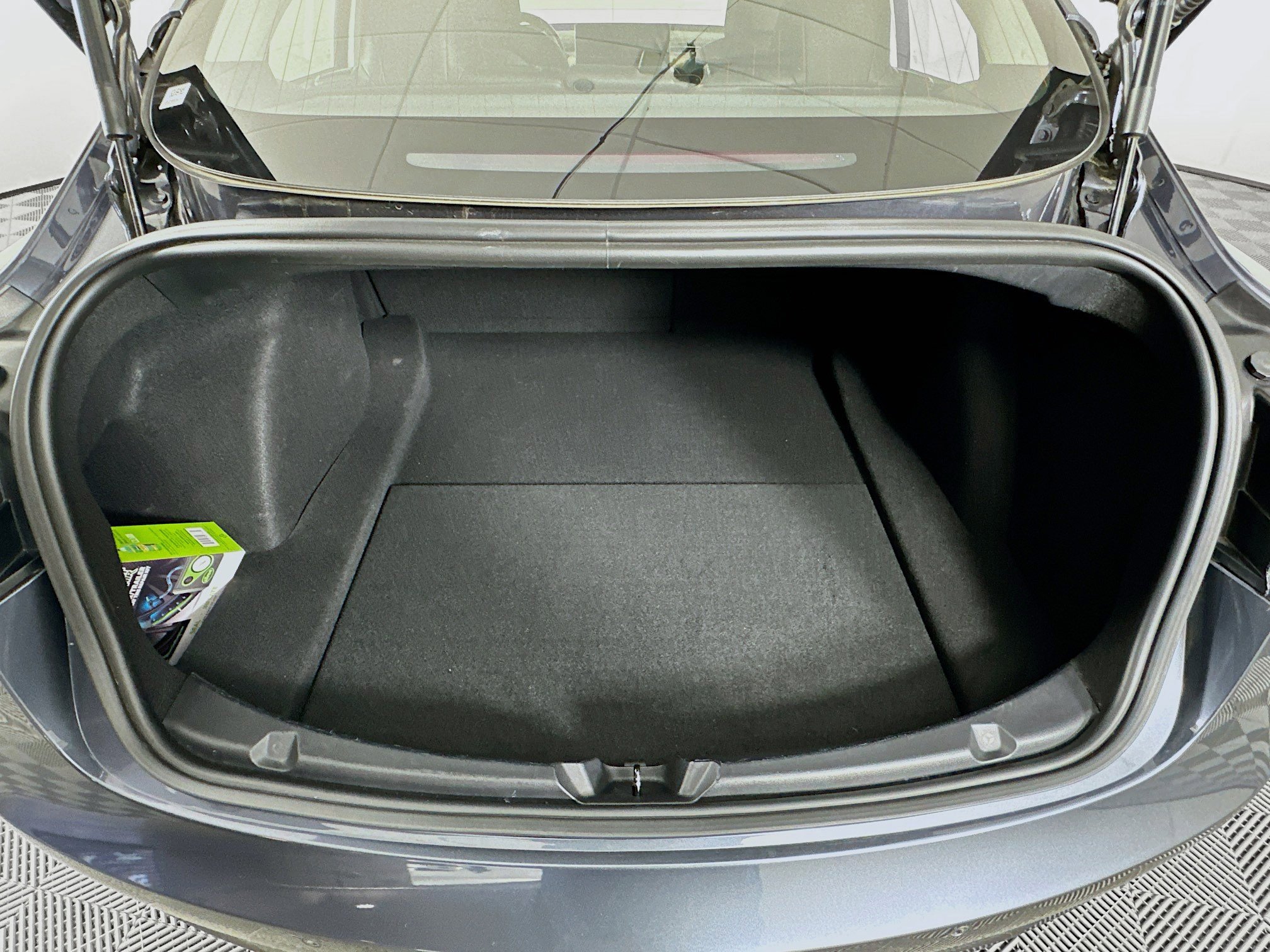 Used 2018 Tesla Model 3 Mid Range image 26