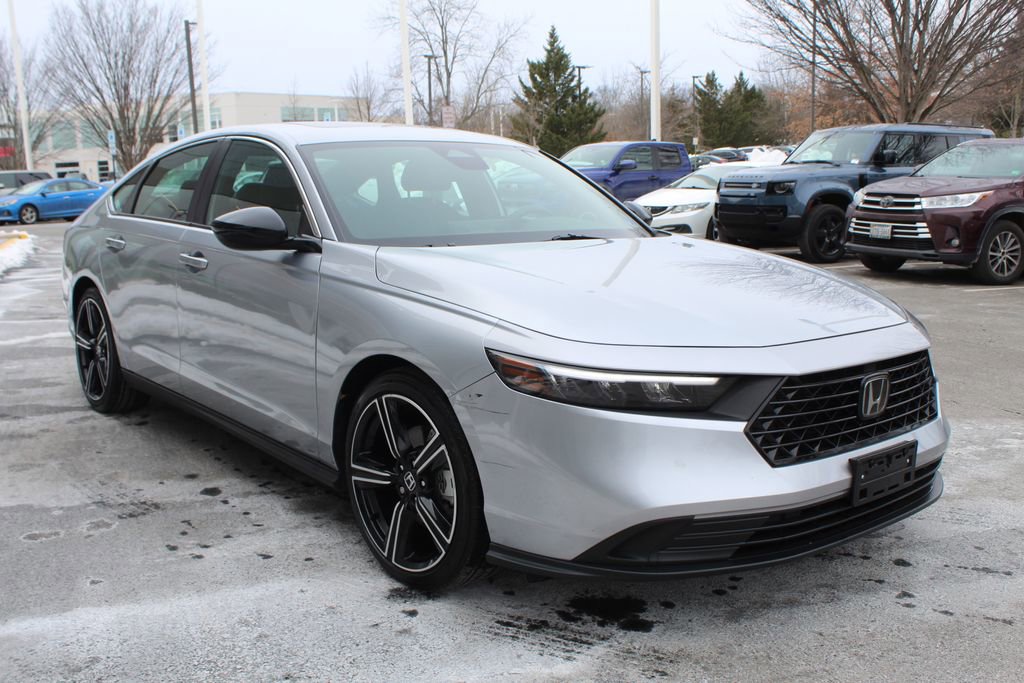 Used 2024 Honda Accord Sport image 10