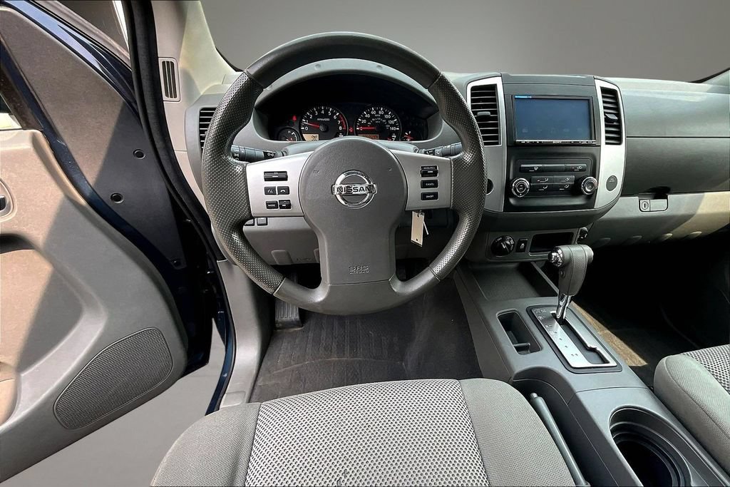 Used 2019 Nissan Frontier SV AWD/4WD image 9