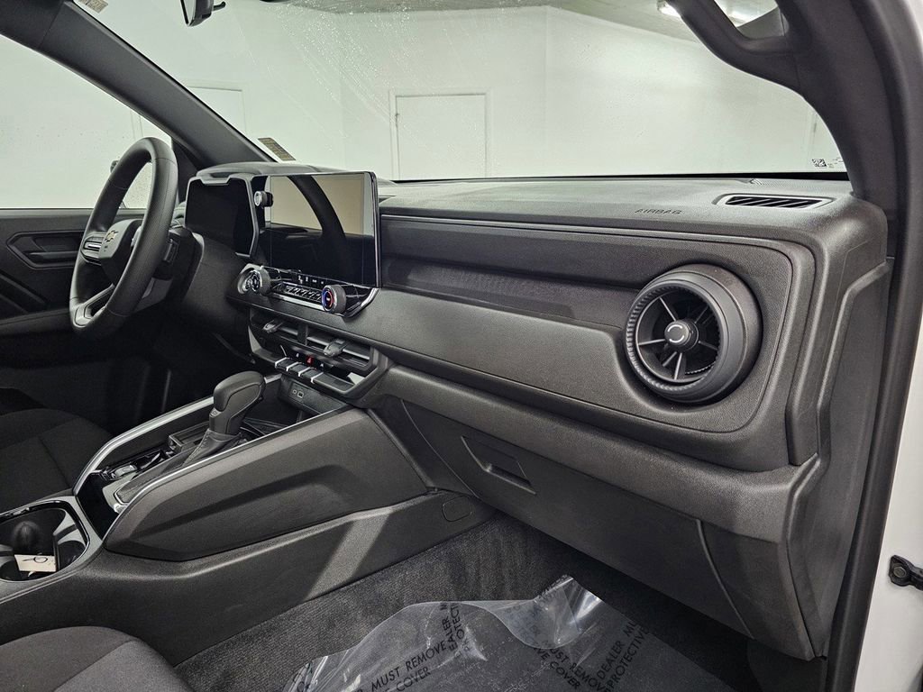 Used 2025 Chevrolet Colorado W/T w/ WT Custom Package RWD image 14