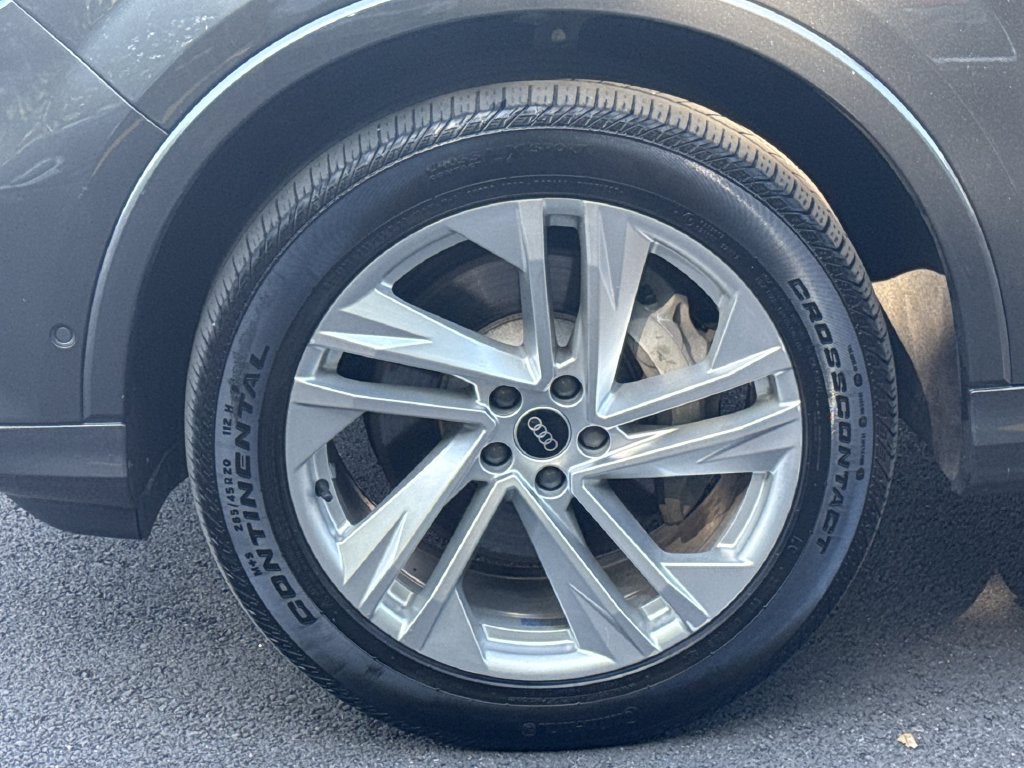 Used 2021 Audi Q7 2.0T Premium Plus w/ Premium Plus Package AWD/4WD image 19