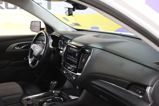 Used 2019 Chevrolet Traverse RS AWD/4WD image 12
