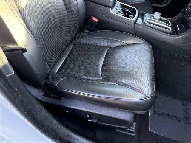 Used 2019 Chrysler 300 Limited w/ Safetytec Plus Group image 10