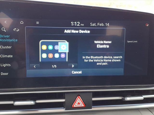 Used 2025 Hyundai Elantra SEL image 11
