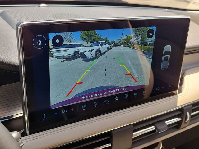 Certified 2025 Lincoln Corsair FWD image 24
