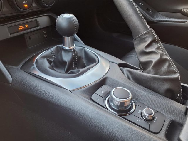 New 2026 MAZDA MX-5 Miata Sport RWD image 13