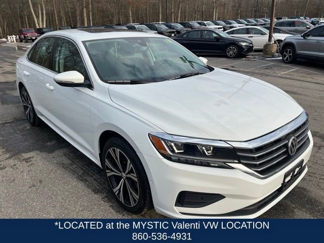 Certified 2020 Volkswagen Passat 2.0T SEL FWD image 4